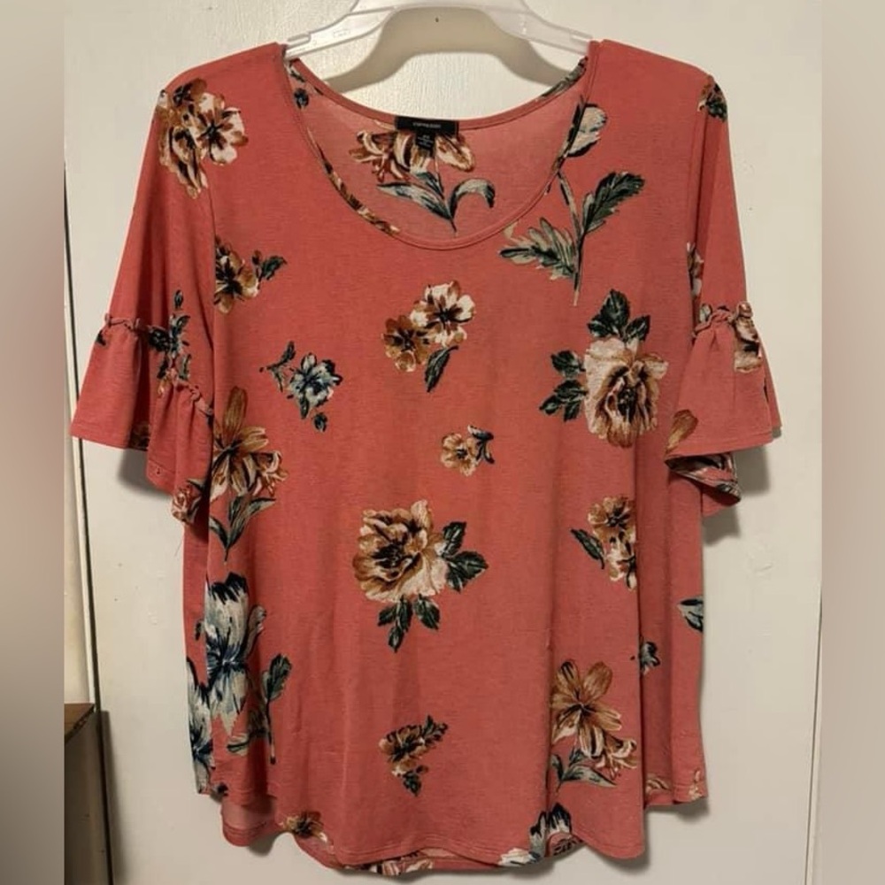 Floral blouse size 2X